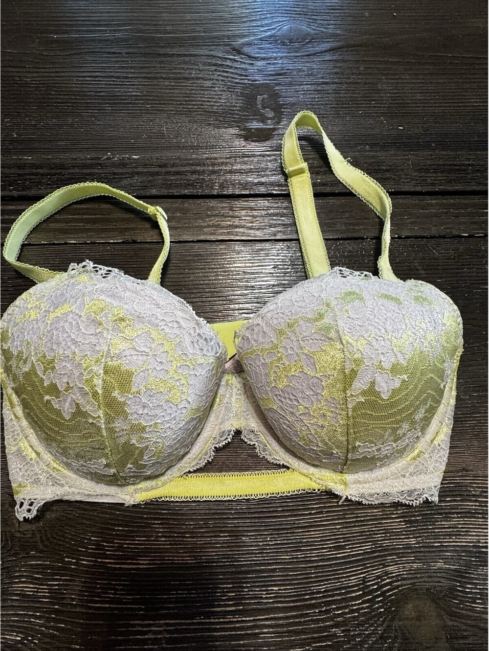 Victoria’s Secret Dream Angels Lined Demi Bra 32DD Lime Green Lace